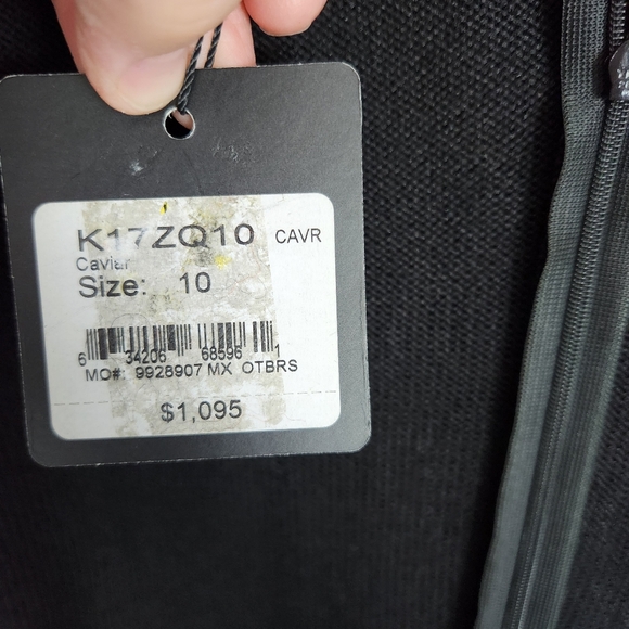 St. John Collection Black/Caviar Knit Cap Sleeve Sheath Dress Size 10 - Picture 15 of 15